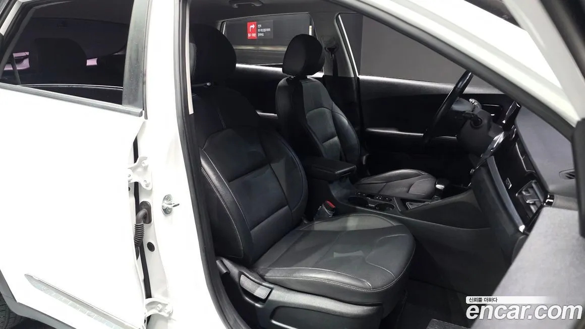 Kia Niro 2021 из KR, фото 4
