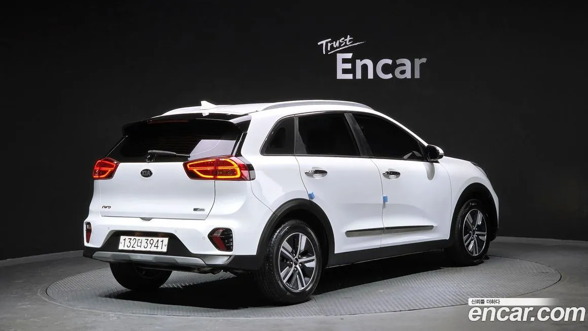 Kia Niro 2021 из KR, фото 7