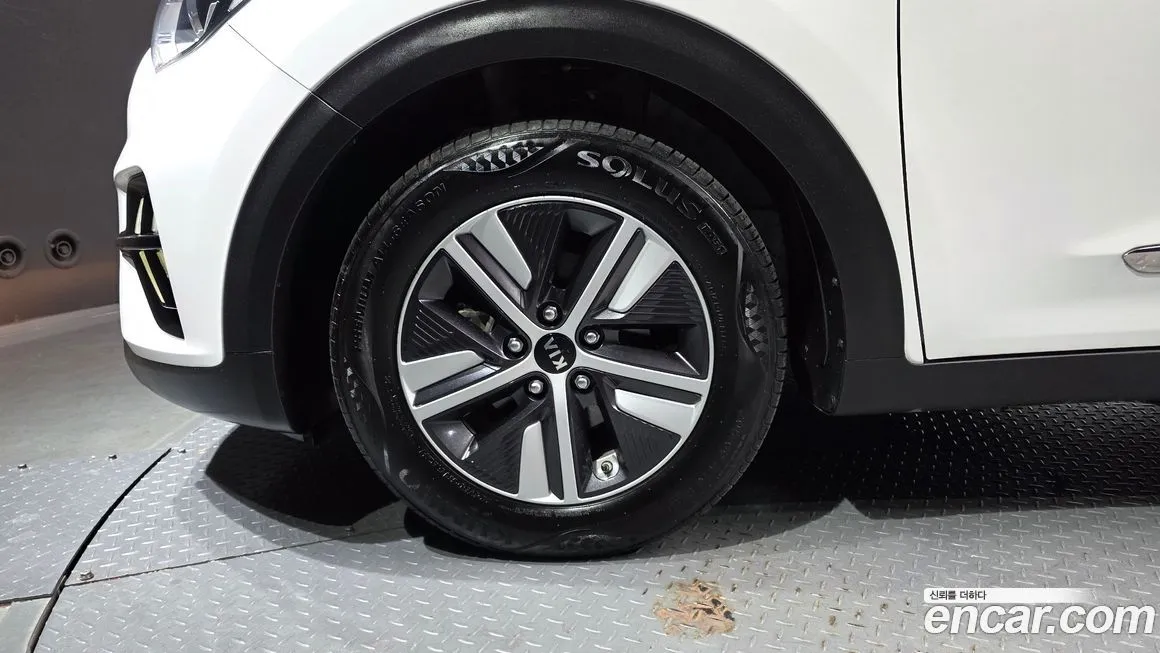 Kia Niro 2021 из KR, фото 6