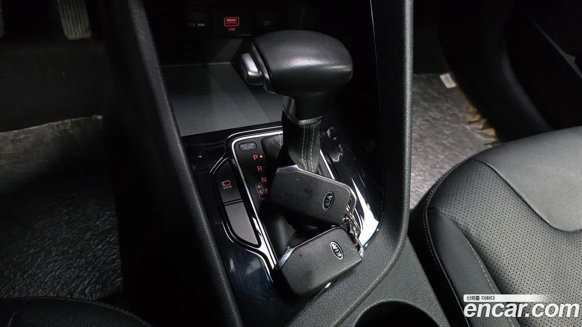 Kia Niro 2021 из KR, фото 9