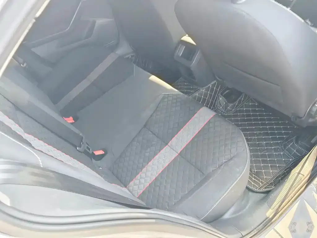 Volkswagen Lamando 2022 из CN, фото 2