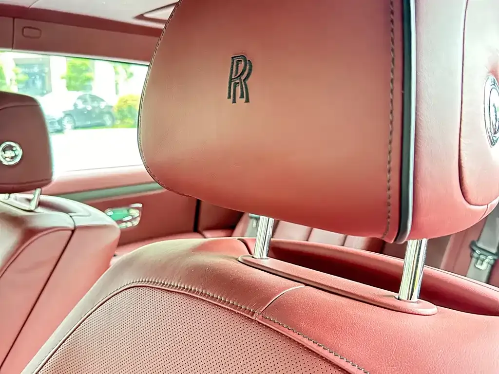 Rolls-Royce Ghost — фото 4