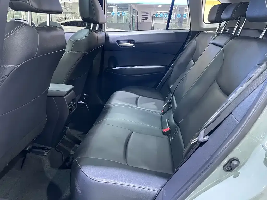 Toyota Corolla Cross 2022 из CN, фото 2