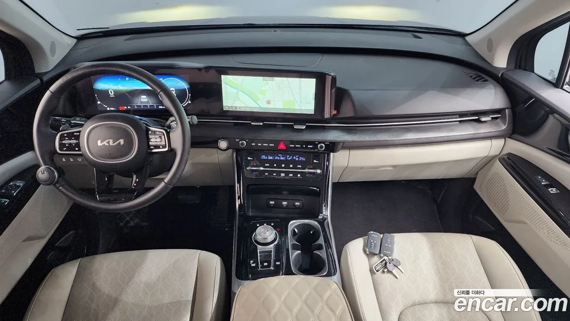Kia Carnival — фото 10
