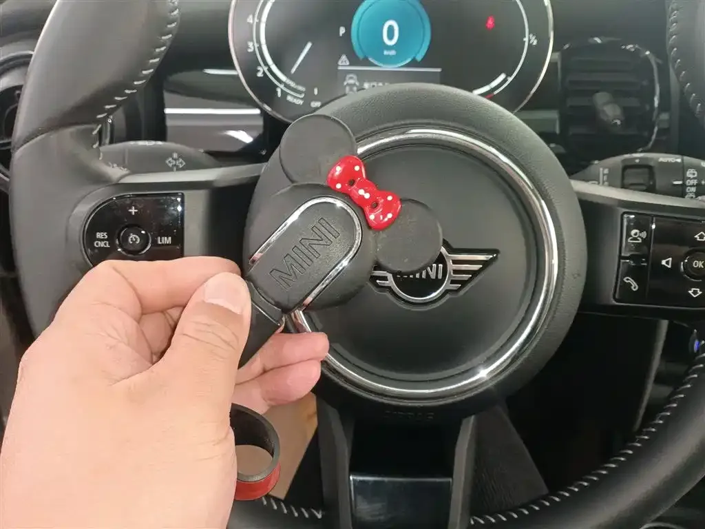 MINI Cooper (3-door) 2022 из CN, фото 10