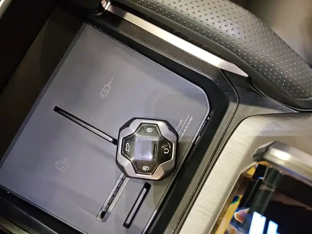 Jetour Traveller 2023 из CN, фото 10
