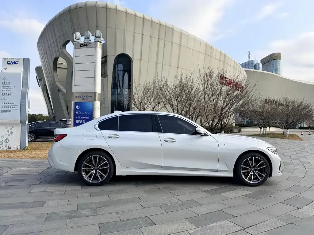 BMW 3 Series 2021 из CN, фото 4