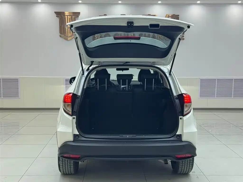 Honda Vezel 2022 из CN, фото 5