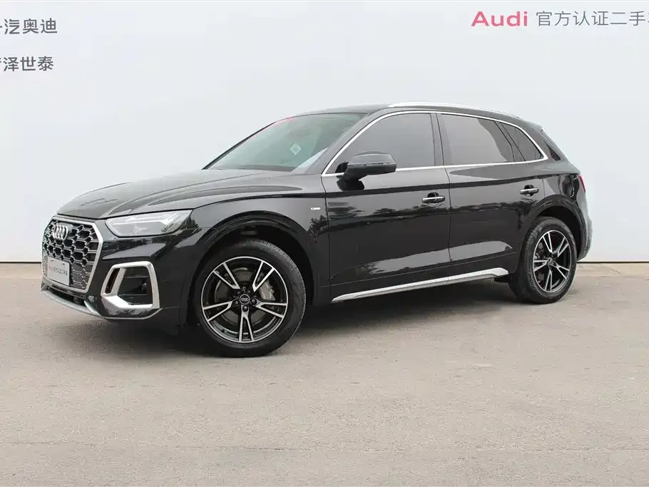 Audi Q5L 2022 из CN, фото 1