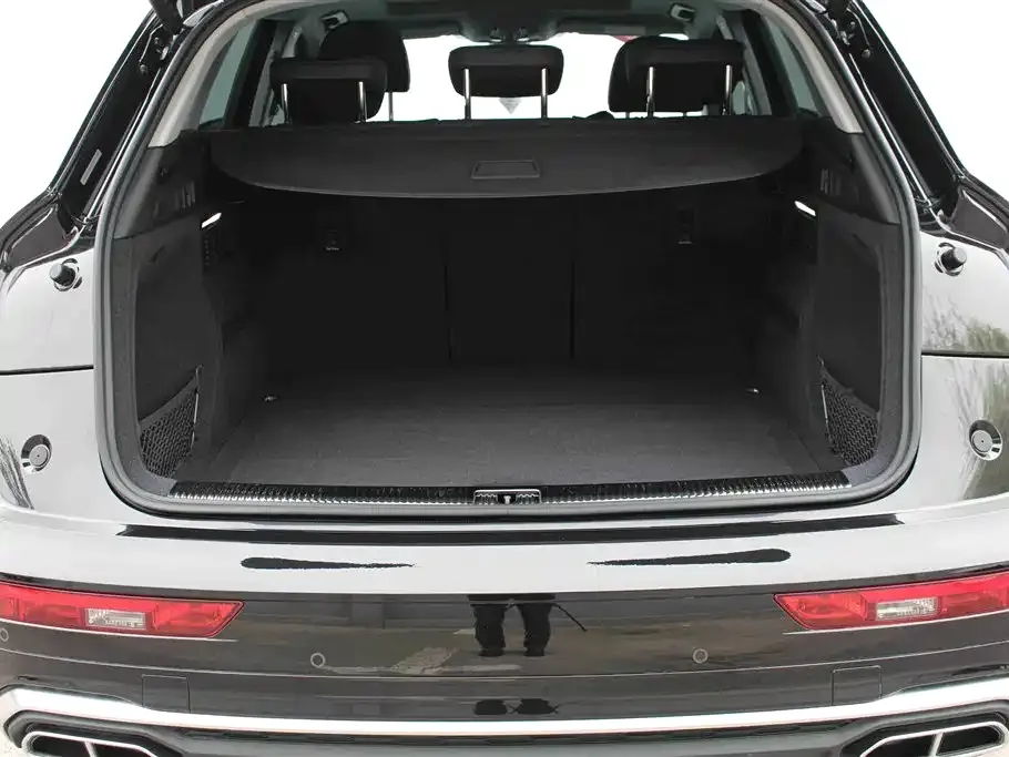 Audi Q5L 2022 из CN, фото 9