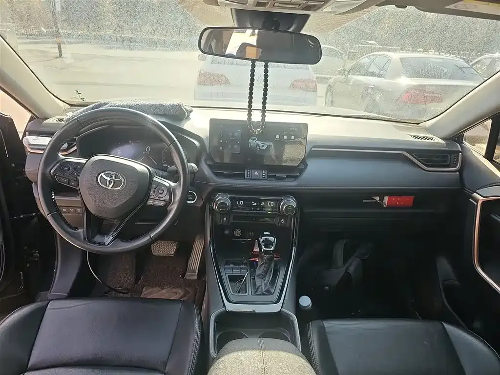 Toyota Wildlander 2024 из CN, фото 5