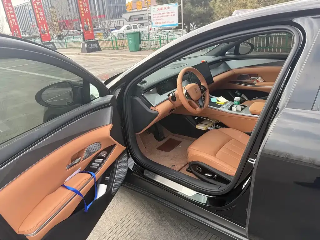 [object Object] 汉L 2025 из CN, фото 3