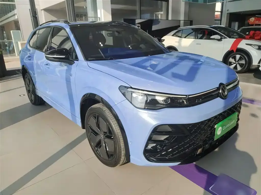 Volkswagen Tiguan L 2024 из CN, фото 10