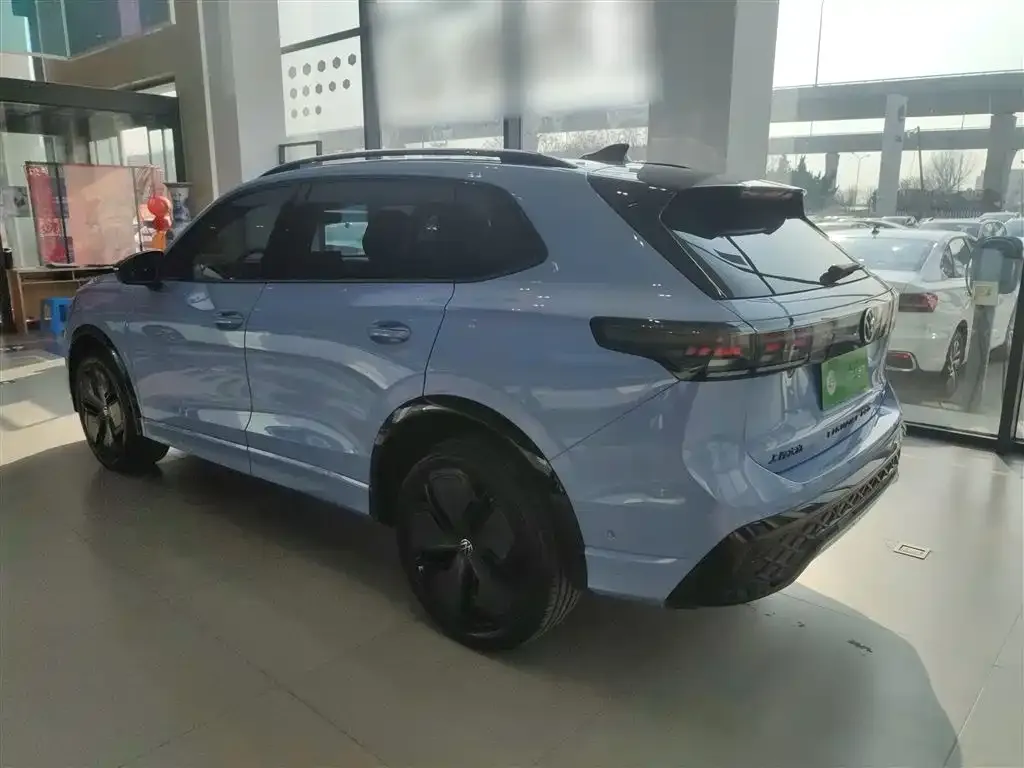 Volkswagen Tiguan L 2024 из CN, фото 7
