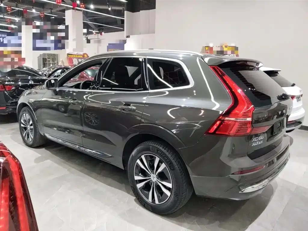 Volvo XC60 2022 из CN, фото 7
