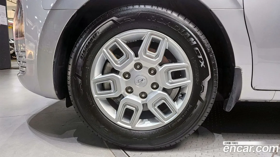 Hyundai Staria — фото 4