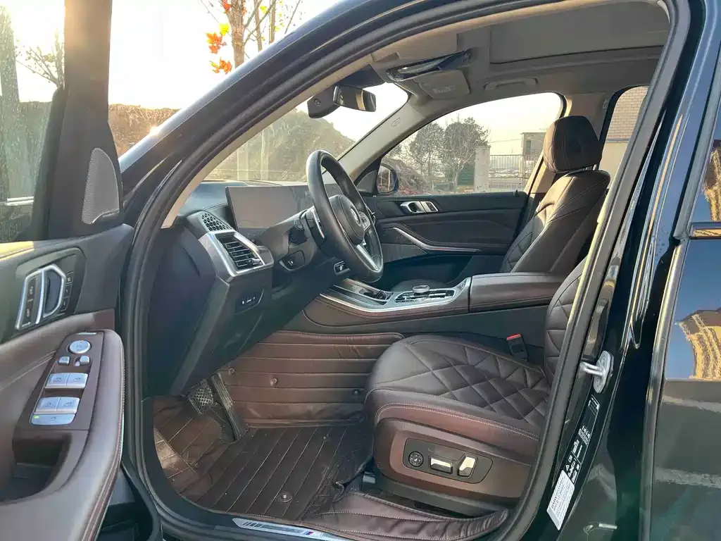 BMW X5 2024 из CN, фото 3