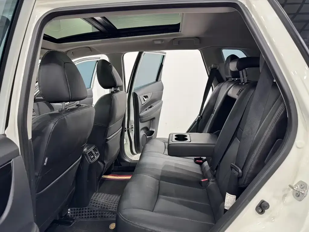 Nissan X-Trail 2022 из CN, фото 7