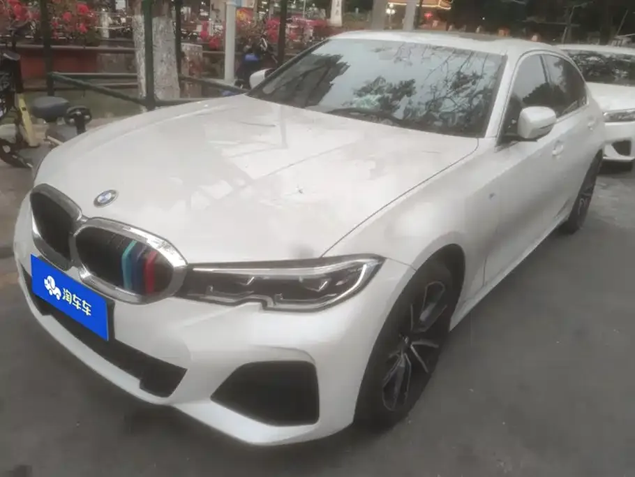 BMW 3 Series 2022 из CN, фото 1