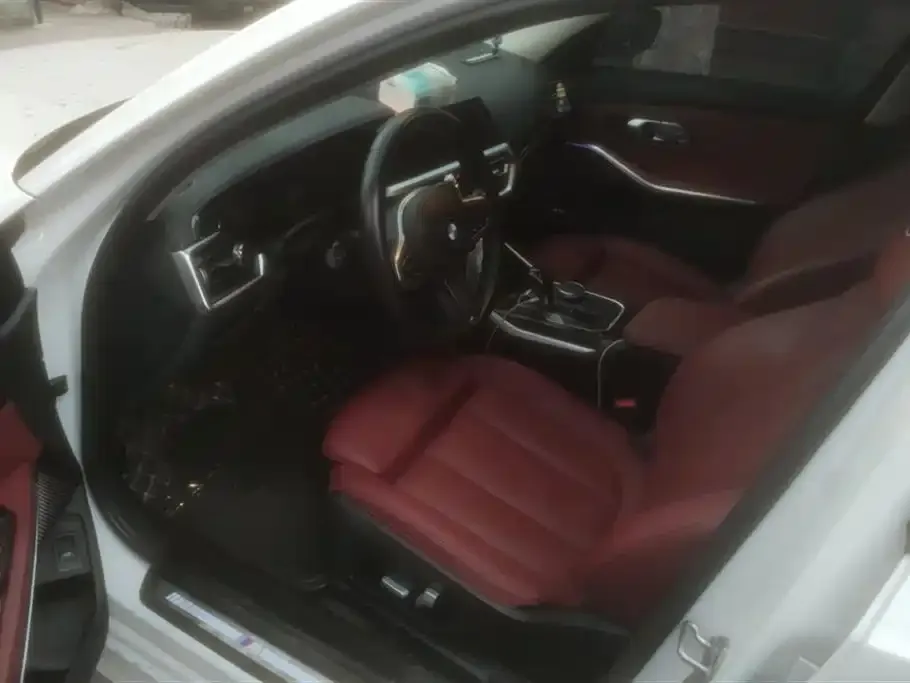 BMW 3 Series 2022 из CN, фото 5