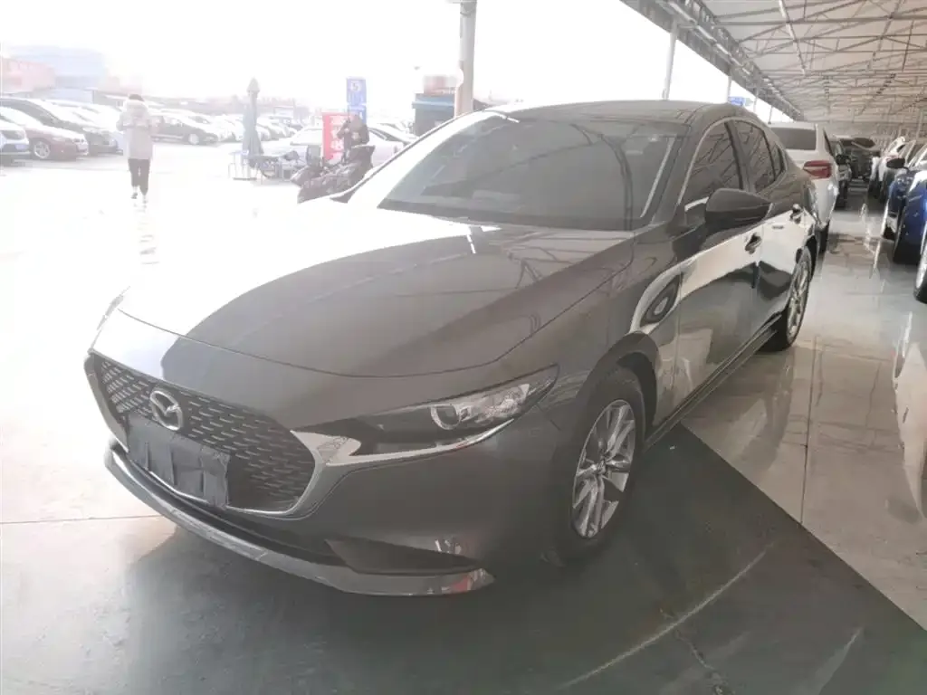 Mazda 3 Axela 2022 из CN, фото 3
