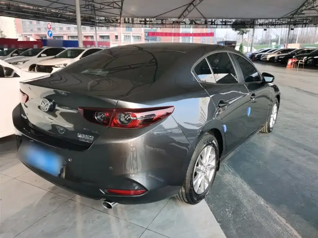 Mazda 3 Axela 2022 из CN, фото 4