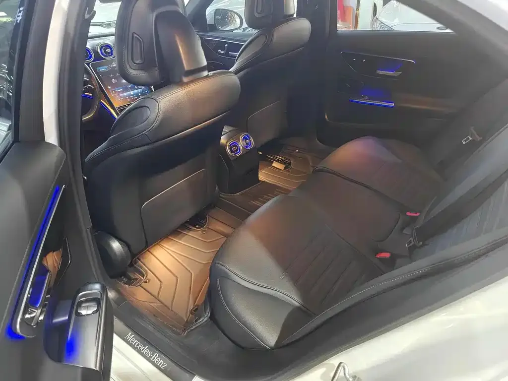 Mercedes-Benz C-Class 2023 из CN, фото 8