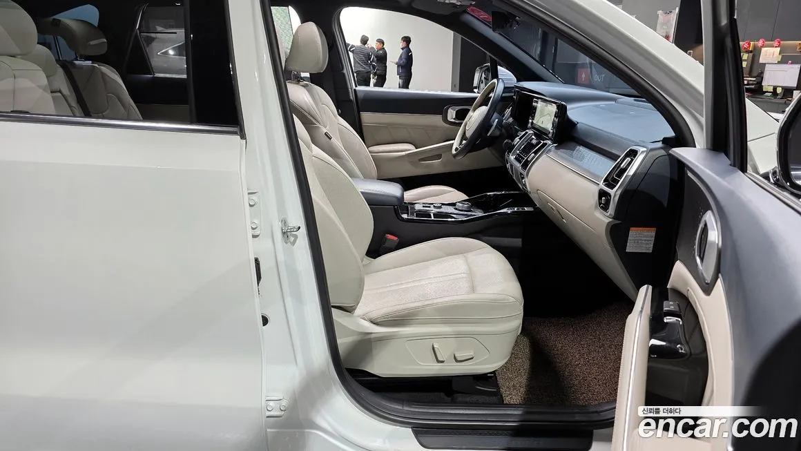Kia Sorento — фото 5