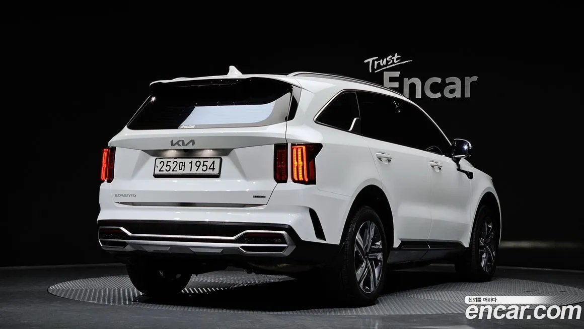 Kia Sorento — фото 9