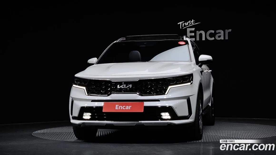 Kia Sorento — фото 10