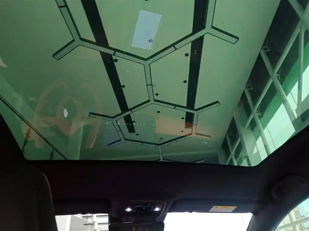 BYD Seal — фото 7