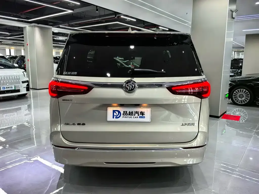 Buick GL8 2021 из CN, фото 5