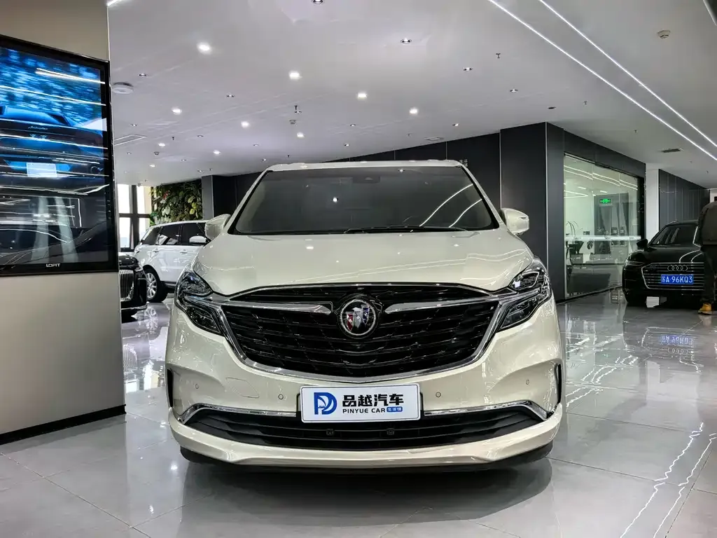 Buick GL8 2021 из CN, фото 10