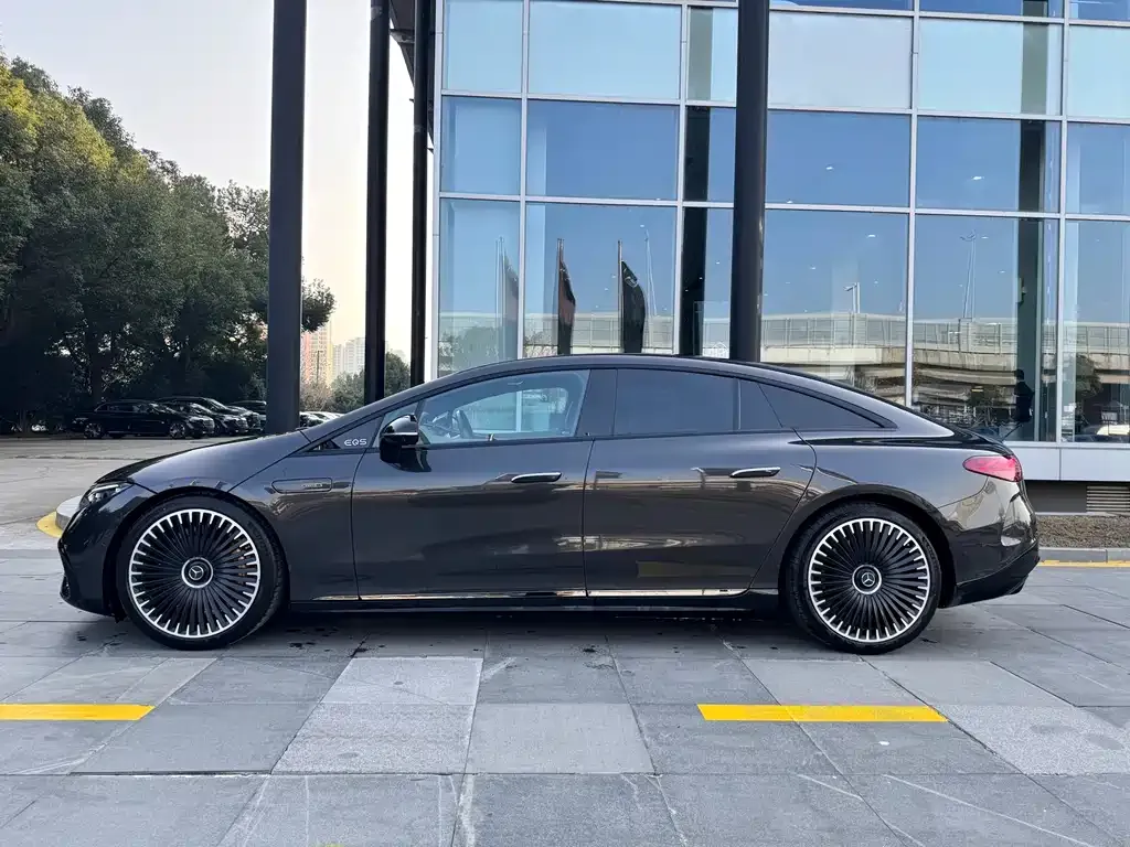 Mercedes-Benz EQS AMG 2025 из CN, фото 10