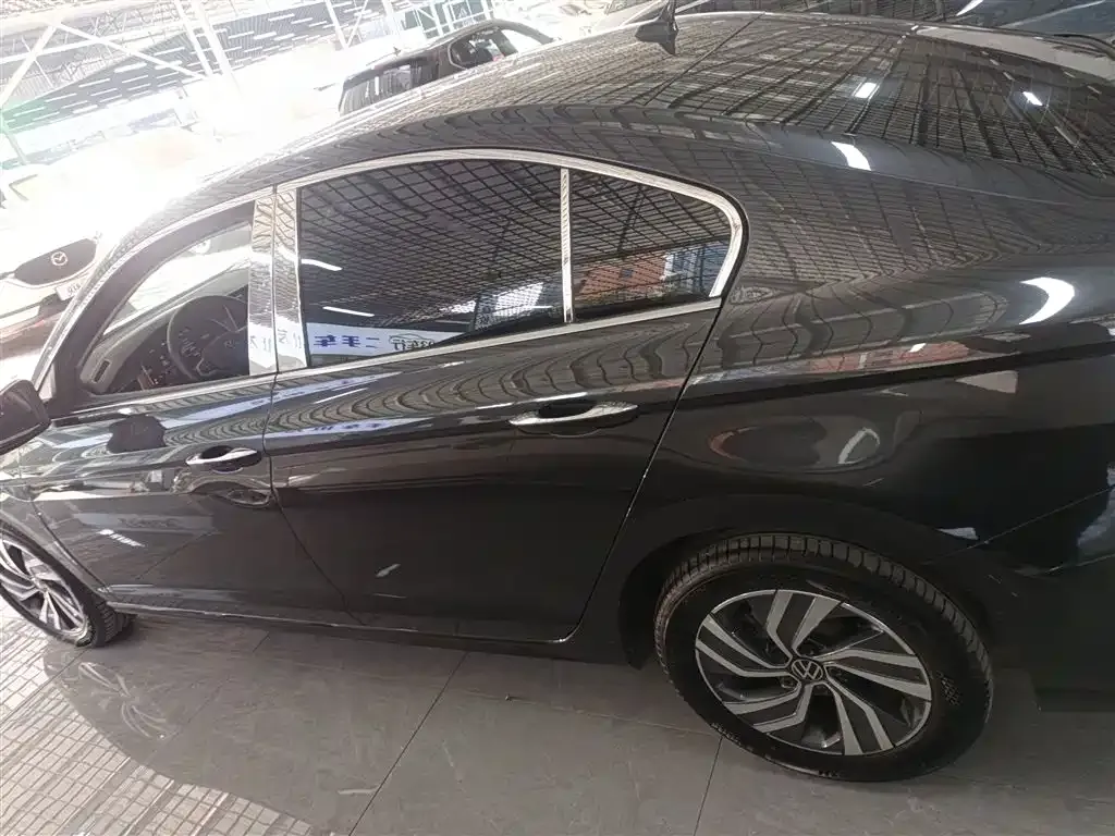 Volkswagen Bora 2023 из CN, фото 5