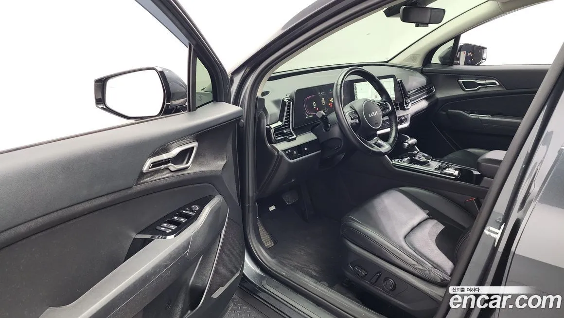 Kia Sportage — фото 8