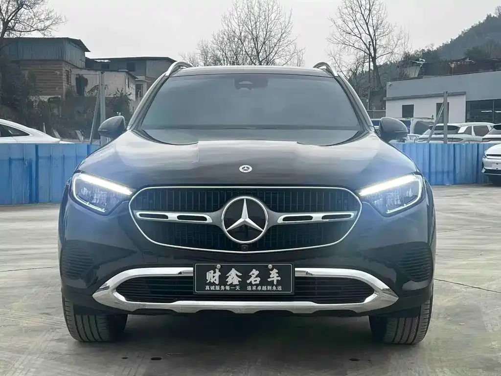 Mercedes-Benz GLC — фото 1