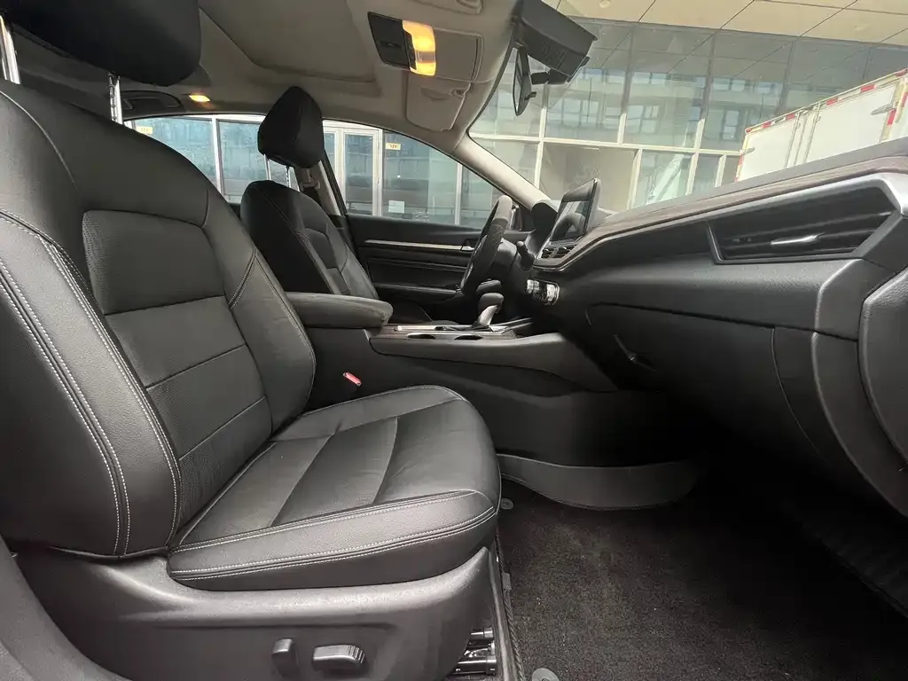 Nissan Teana 2022 из CN, фото 3