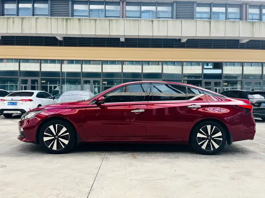 Nissan Teana 2022 из CN, фото 8