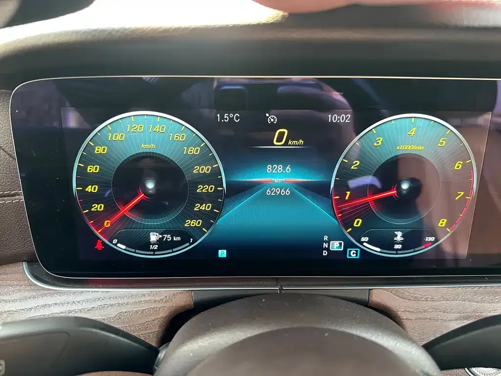 Mercedes-Benz E-Class 2021 из CN, фото 2