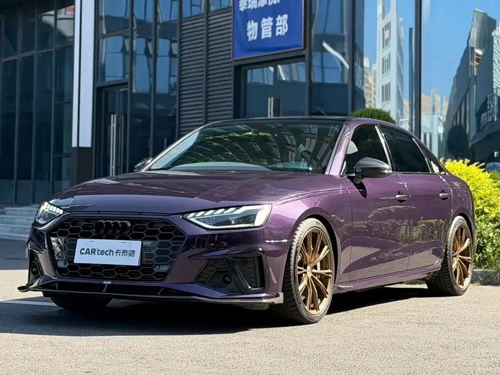 Audi A4L 2021 из CN, фото 1