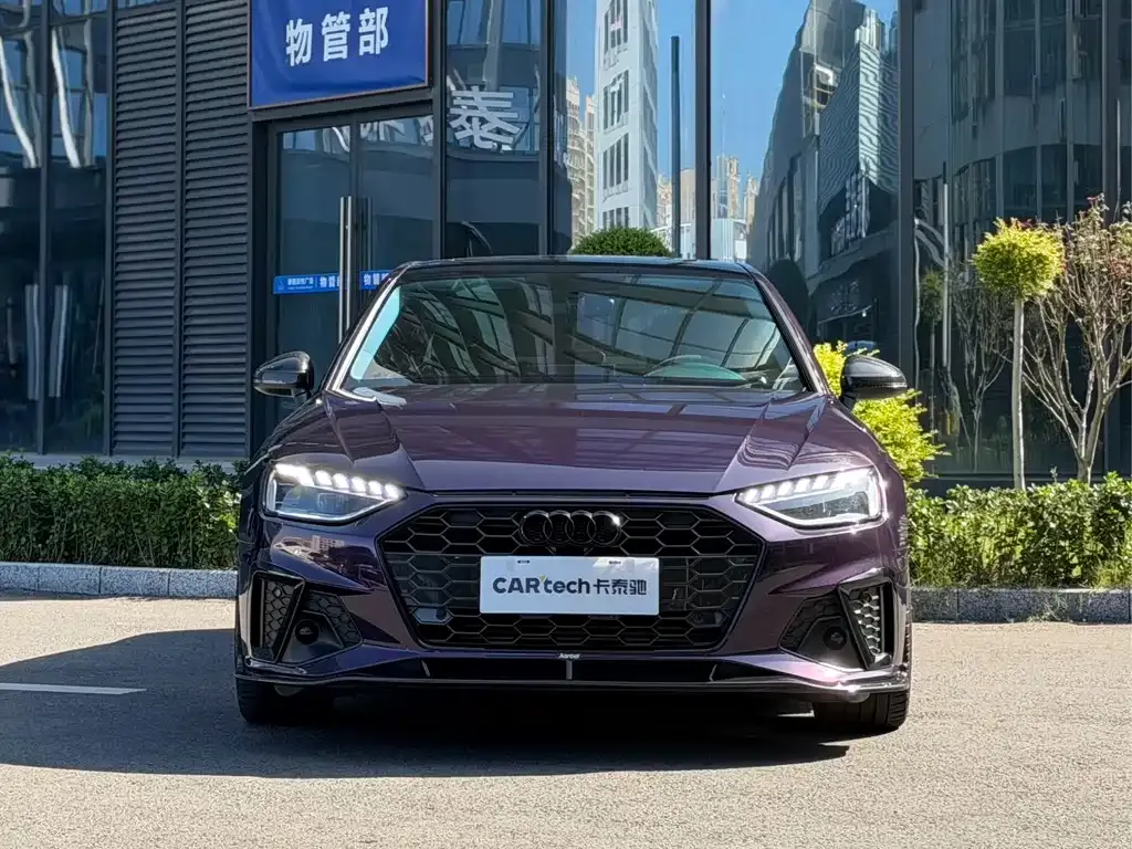 Audi A4L 2021 из CN, фото 10