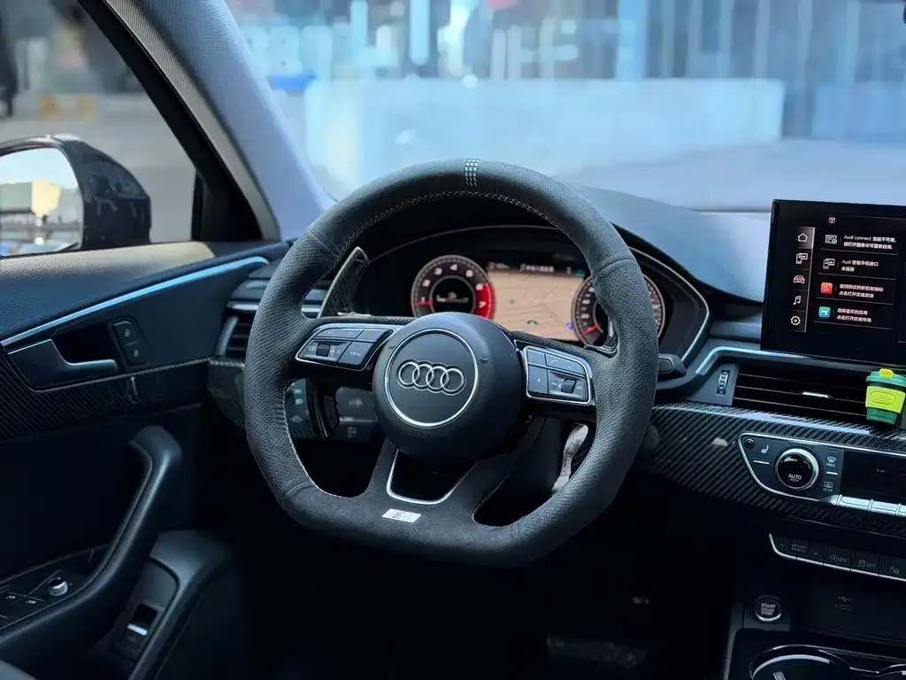 Audi A4L 2021 из CN, фото 9