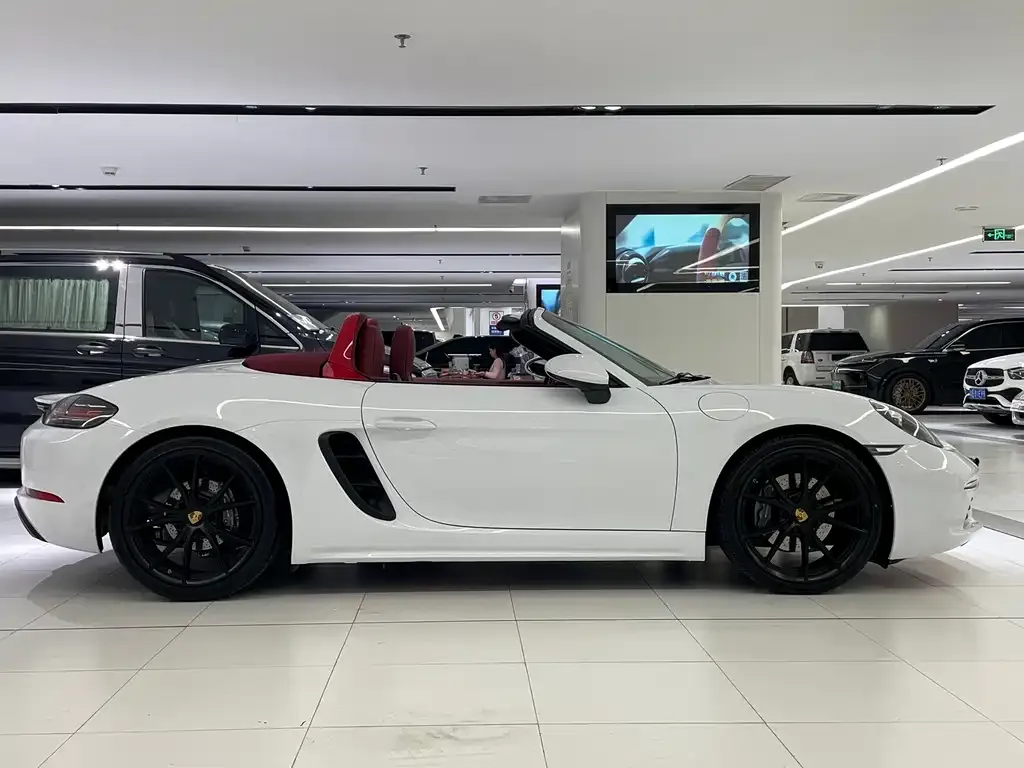 Porsche 718 2021 из CN, фото 3