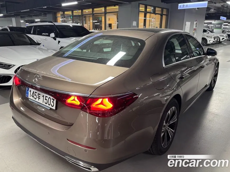 Mercedes-Benz E-Class 2025 из KR, фото 7