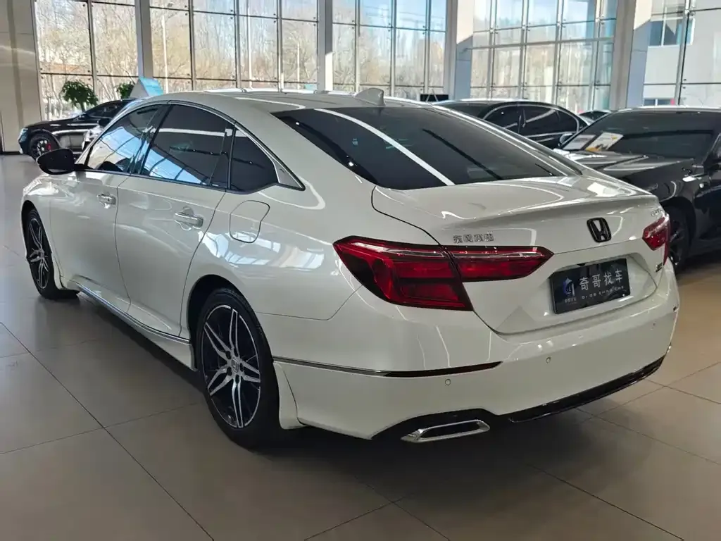 Honda Inspire 2021 из CN, фото 4