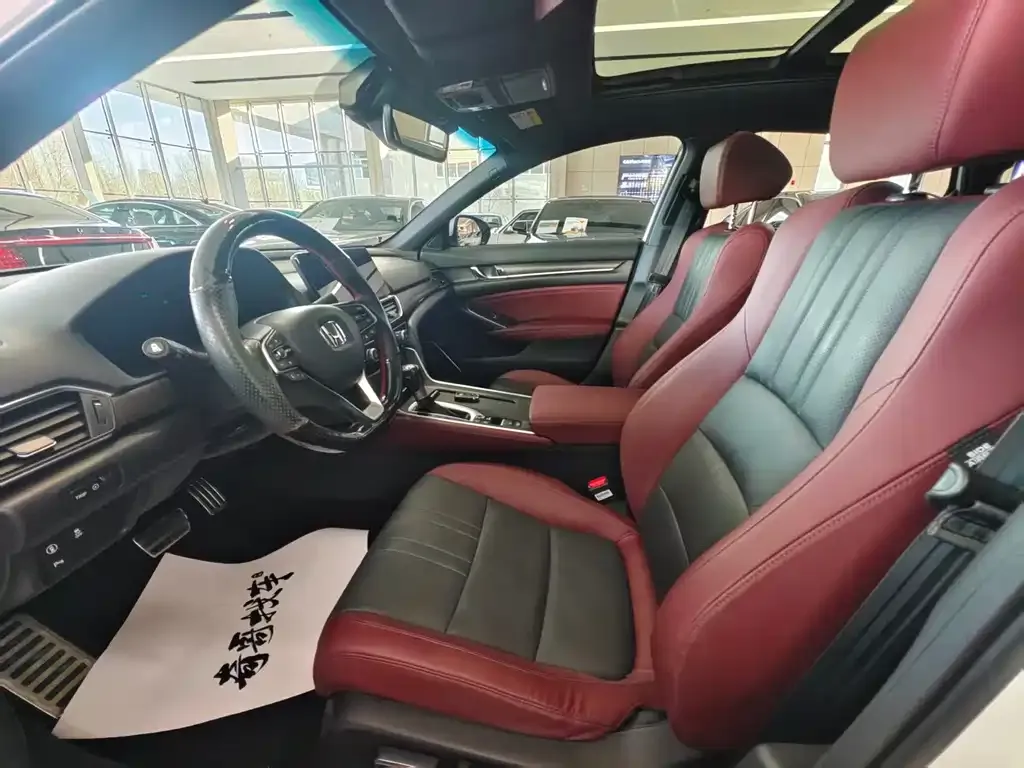 Honda Inspire 2021 из CN, фото 8