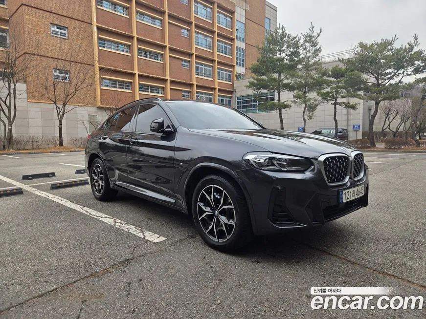 BMW X4 — фото 4