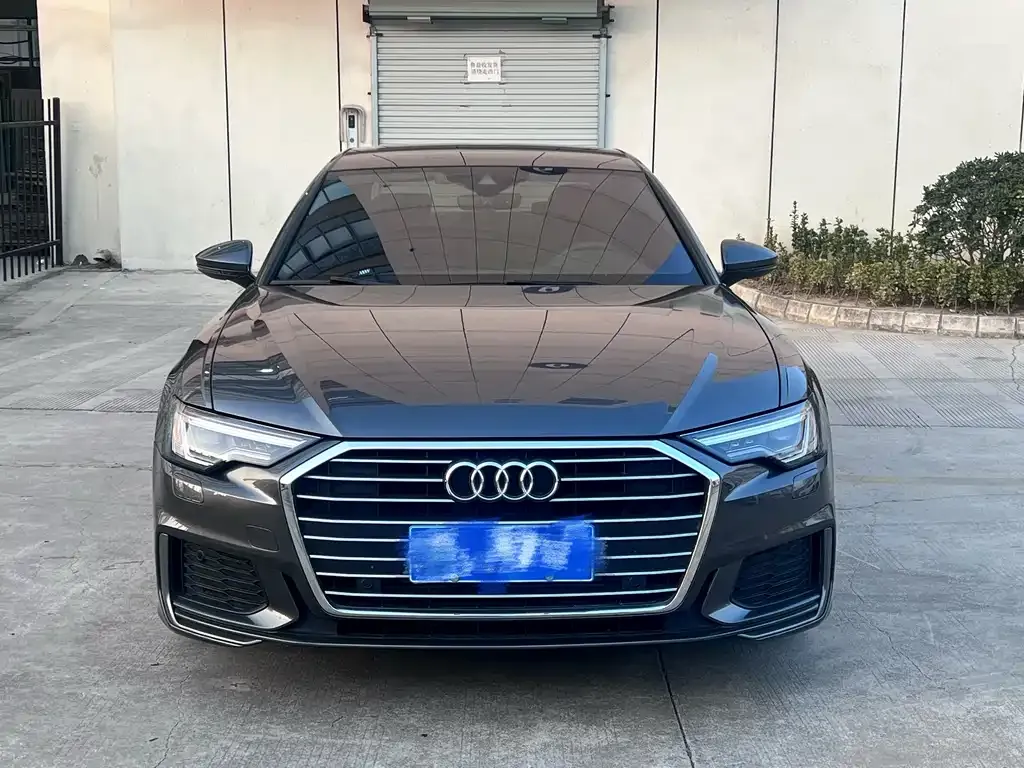 Audi A6L 2021 из CN, фото 9