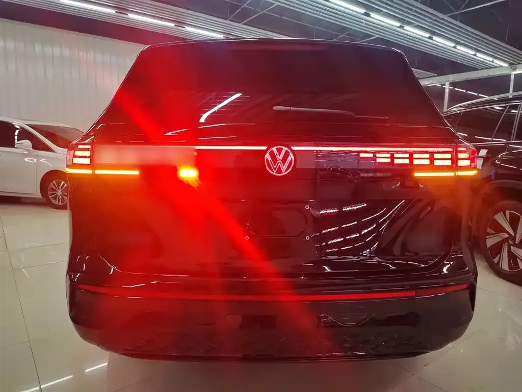 Volkswagen Teramont 2025 из CN, фото 4